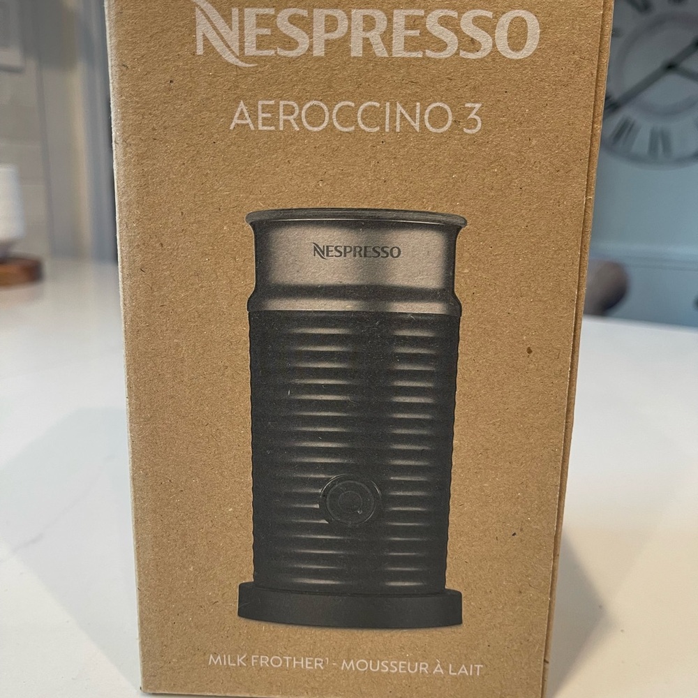 Nespresso Aeroccino 3 Black Milk Frother One Touch Button NEW in box